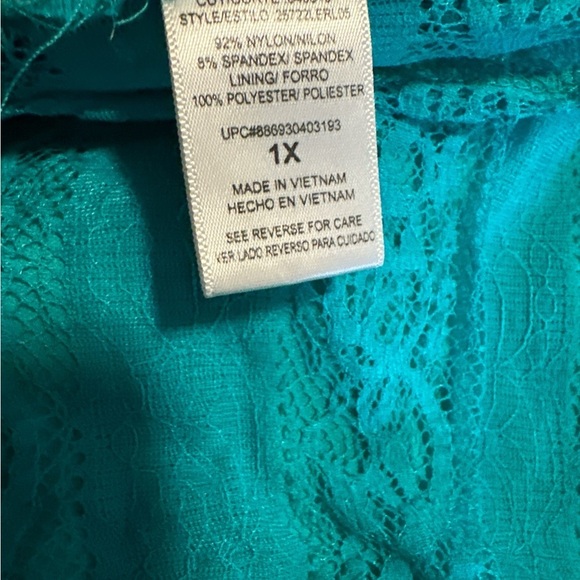 Elegant Teal Lace Top - Picture 6 of 6